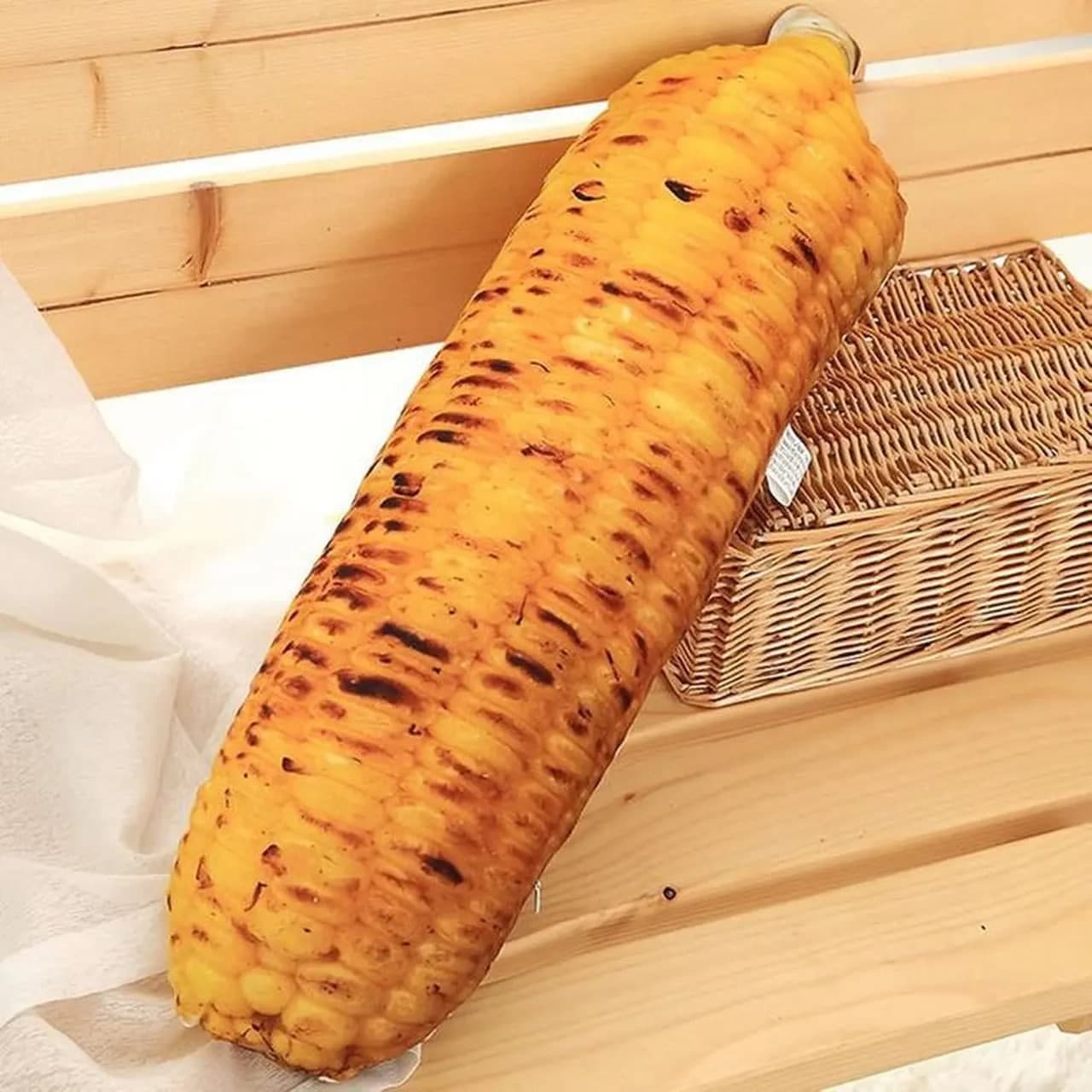 Bantal berbentuk jagung