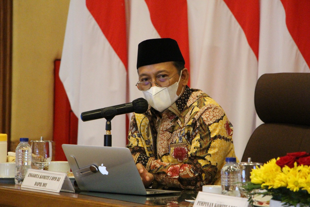 Dr. H. Hilmy Muhammad, M.A atau Gus Hilmy