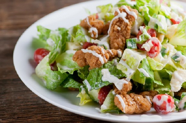 Ilustrasi Salad Ayam