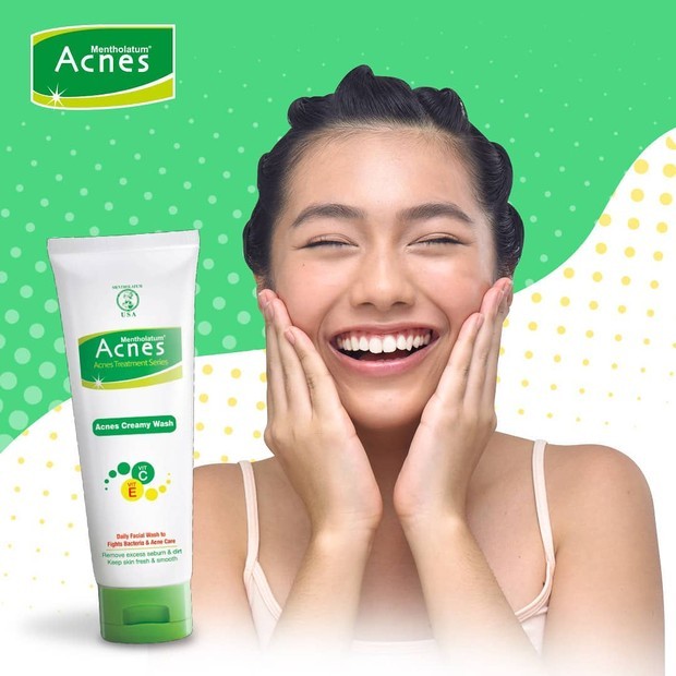 Produk Acnes Creamy Wash 