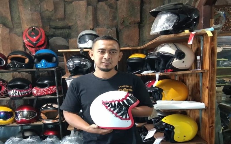 Fredy helm Jogja