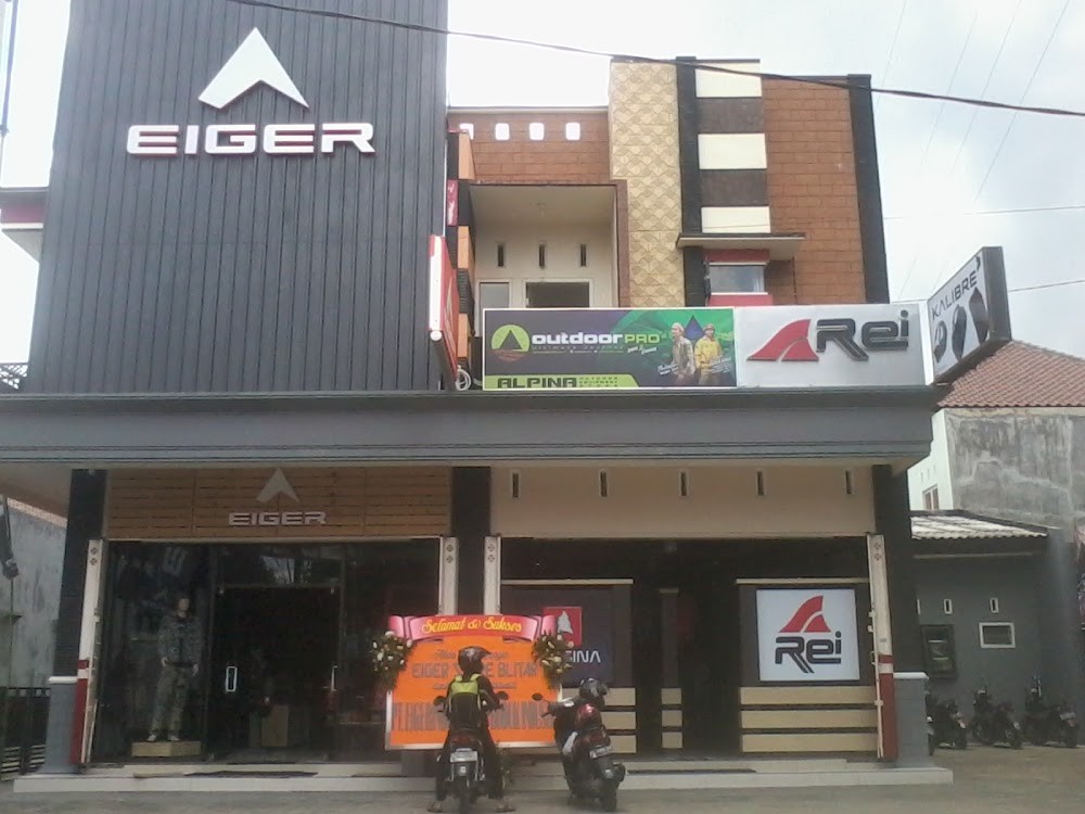 Eiger YAP Square Jogja
