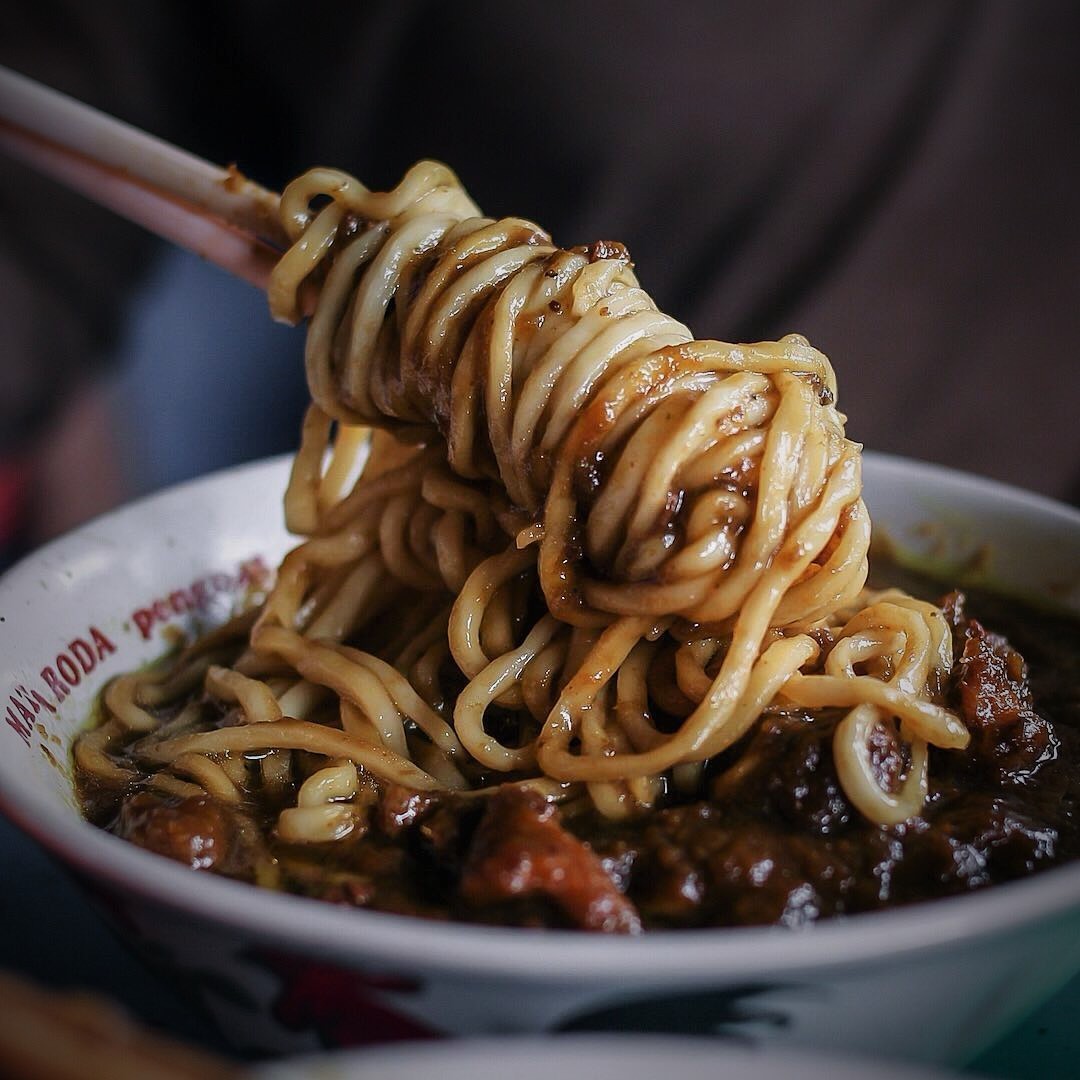 Ini Alasan Mie Ayam Tumini Jogja Selalu Dipenuhi Pengunjung